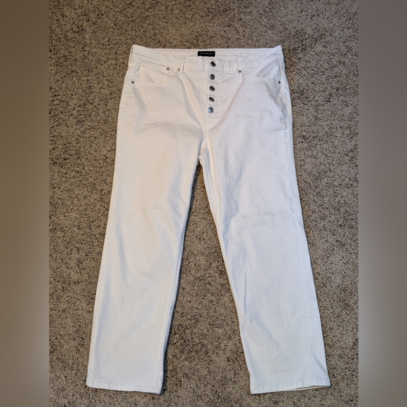 Free Assembly Women's Essential Slimming Jeans Button Fly SZ 16 - Picture 4 of 13